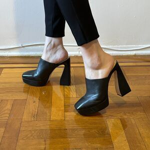 Jessica Simpson Denima Platform Mule Square toe Size 11 Leather Upper